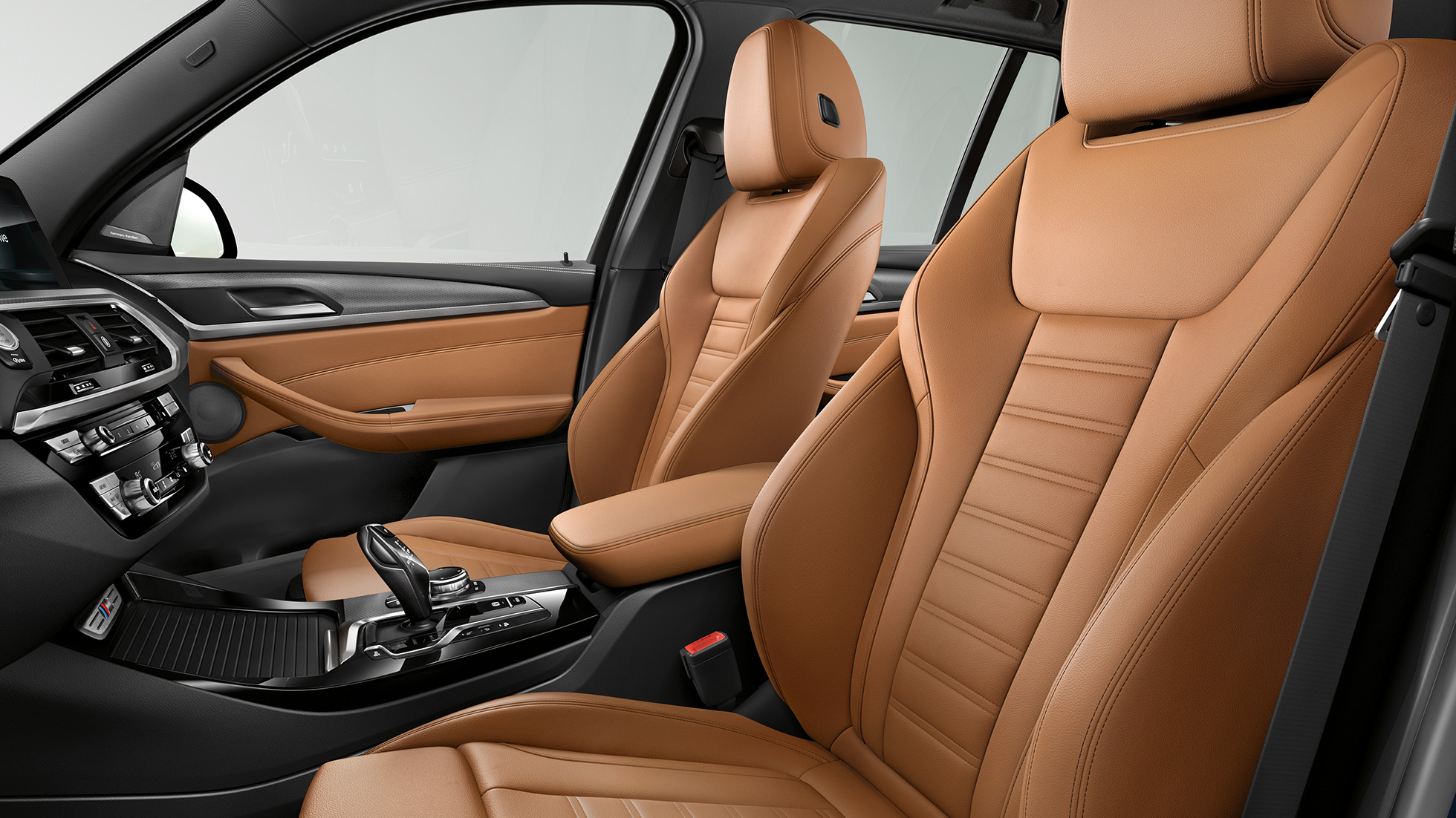 BMW X3 M40i et BMW X3 M40d, intérieur G01. BMW X3 M40i et BMW X3 M40d, intérieur sportif et confortable avec sièges sport G01.