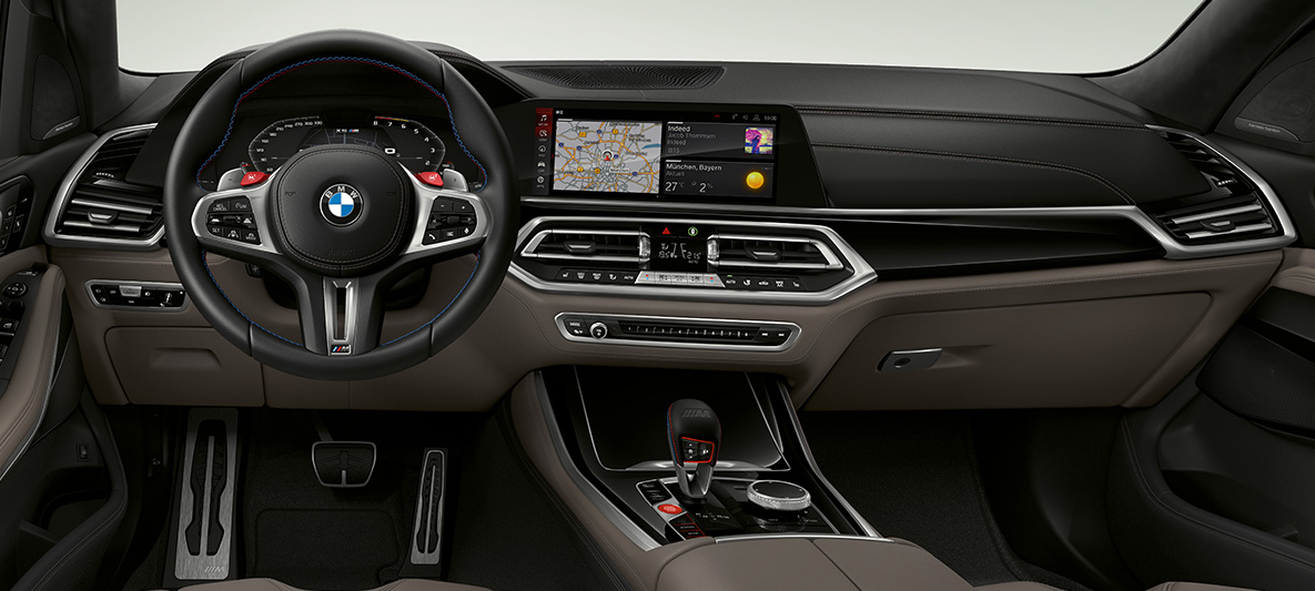 Lederen M stuur BMW X5 M F95 Lederen M stuur met contrastnaden BMW X5 M F95 2020 SUV cockpit