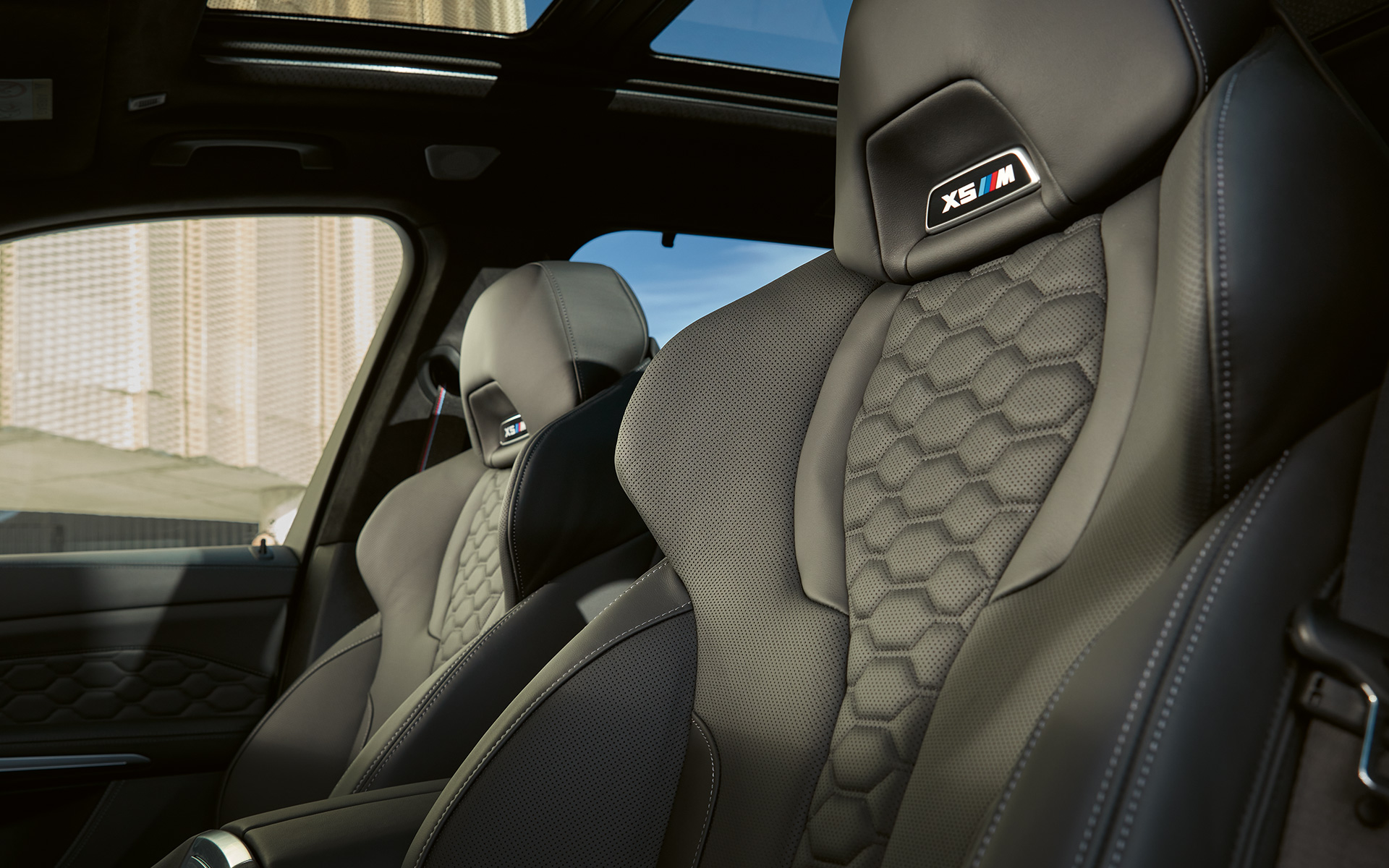 BMW X5 M Competition F95 multifunctionele M zetels BMW X5 M Competition F95 2023 multifunctionele M zetels