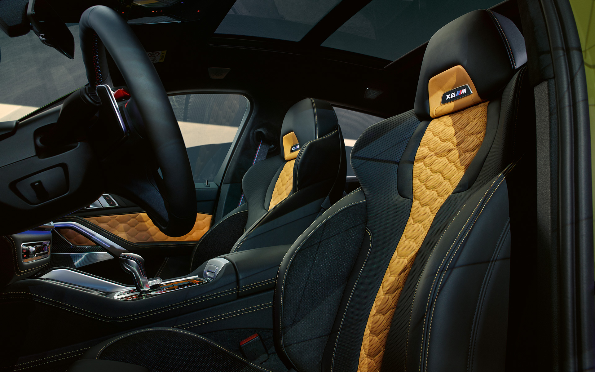 Sièges M multifonctions, BMW X6 M Competition F96 Sièges M multifonctions avec logo X6 M éclairé, BMW X6 M Competition F96 2020 SUV, intérieur