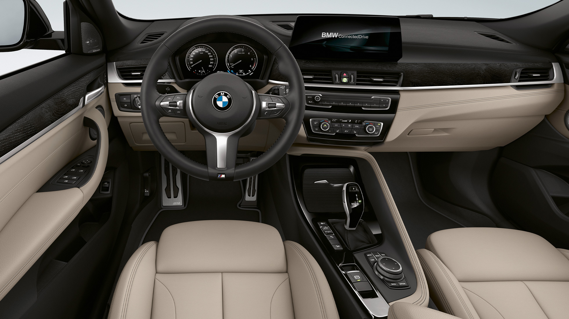 Poste de conduite de la BMW X2 sDrive20i Modèle M Sport X F39 BMW X2 sDrive20i Modèle M Sport X 2018 F39 intérieur, poste de conduite