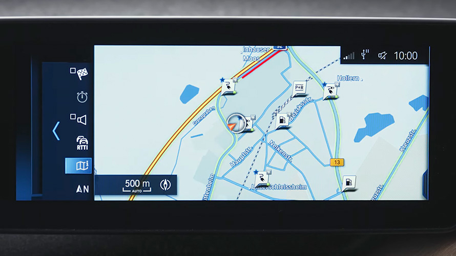 Système de navigation des véhicules hybrides rechargeables BMW BMW hybride rechargeable Système de navigation vue en gros plan