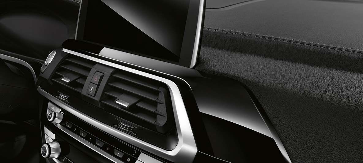 BMW X3, inserts de décoration BMW Individual en Pianolack Schwarz G01 BMW X3, inserts de décoration BMW Individual en Pianolack Schwarz G01