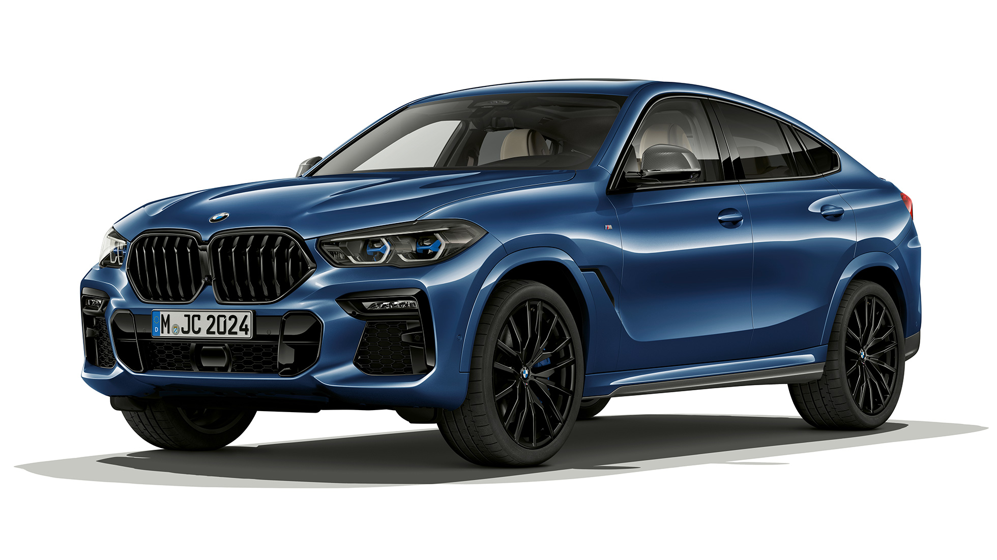 BMW X6 SUV met M Sportpakket, exterieur G06. BMW X6 SUV met M Sportpakket in driekwart vooraanzicht G06.