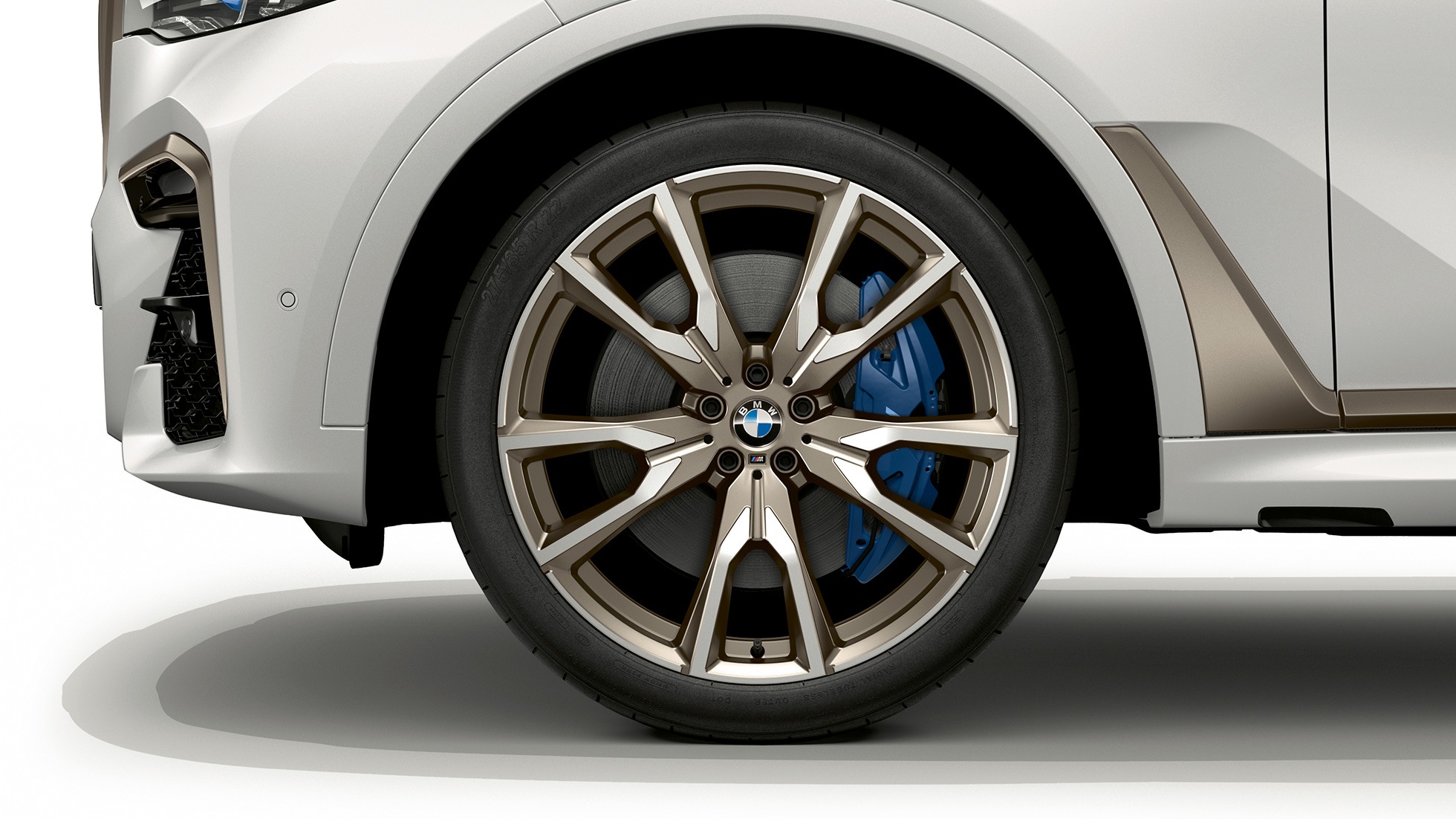 BMW X7, BMW X7 M50d lichtmetalen velg,BMW X7, BMW X7 M50d lichtmetalen velg Close-up van de lichtmetalen velg van de BMW X7 met de uitrusting van de BMW X7 M50d,Close-up van de lichtmetalen velg van de BMW X7 met de uitrusting van de BMW X7 M50d