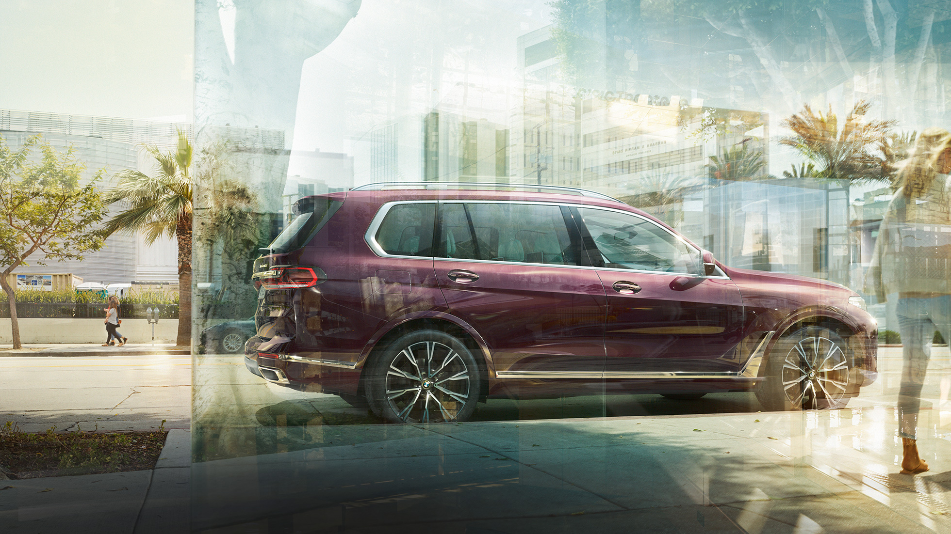 BMW Individual X7 xDrive40i, vue de profil G07 Vue latérale d’une BMW X7 en Ametrin metallic G07
