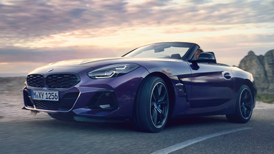 BMW Z4 Roadster (G29) vue avant en mouvement BMW Z4 Roadster (G29) vue avant en mouvement