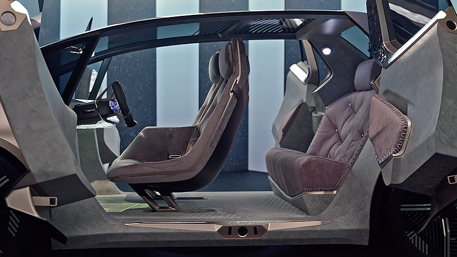 Video interieurdesign BMW i Vision Circular 2021 BMW i Vision Circular 2021 visiewagen interieurdesign Video