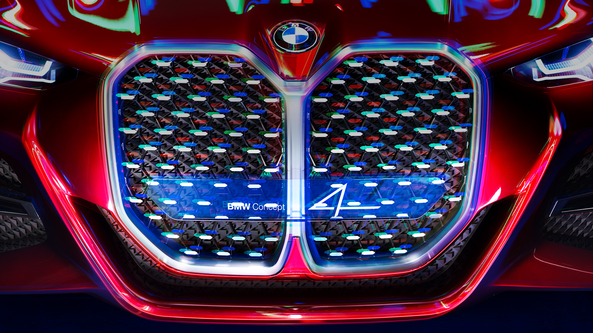 Verticale BMW nieren BMW Concept 4 Verticale BMW nieren met elementen uit gespiegeld kristalglas BMW Concept 4 Forbidden Red exterieurdesign