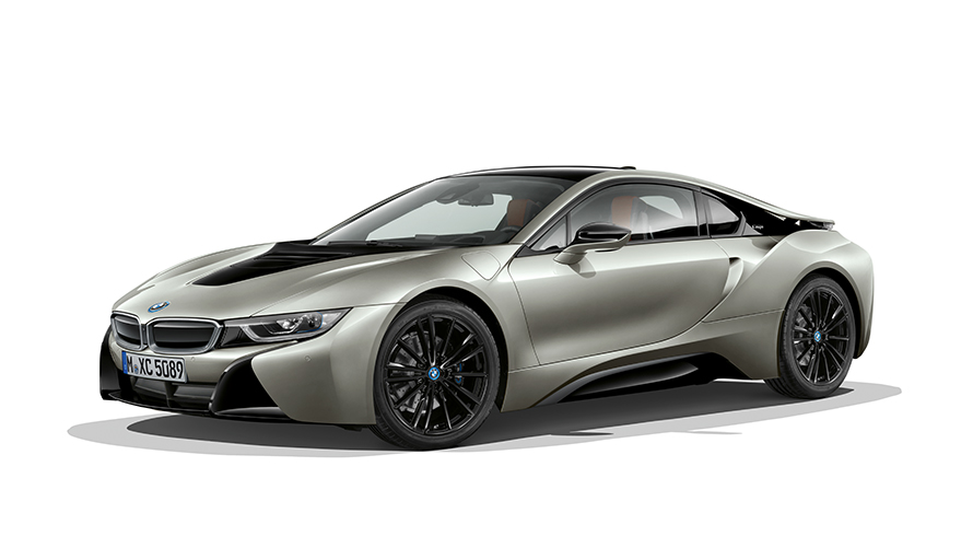 BMW i8 Coupé studio-opname BMW i8 Coupé studio-opname driekwart vooraanzicht