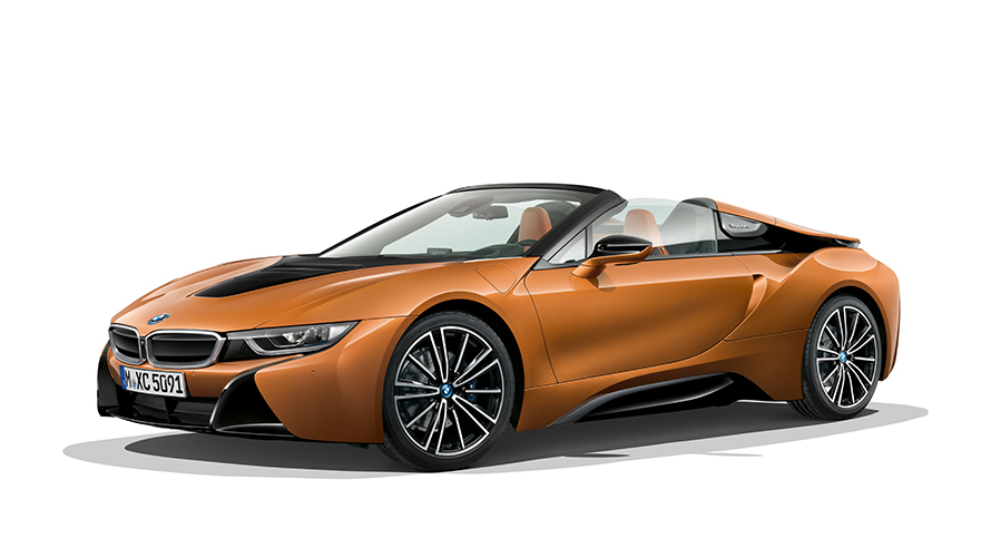 BMW i8 Roadster studio-opname BMW i8 Roadster studio-opname driekwart vooraanzicht