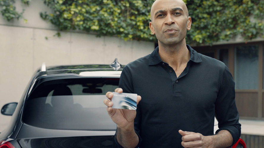 Hybrides Rechargeables BMW : BMW X3 xDrive30e – la BMW Charging Card en vidéo Hybrides Rechargeables BMW : BMW X3 xDrive30e – la BMW Charging Card en vidéo