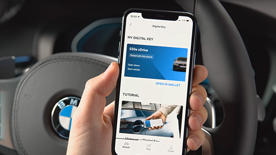 BMW Digital Key functies en voordelen uitgelegd in de video BMW Digital Key functies en voordelen uitgelegd in de video