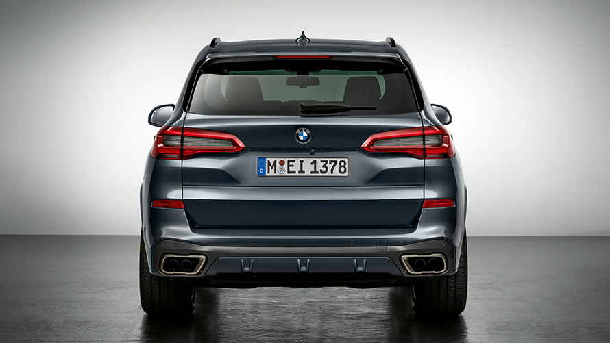 Véhicules de protection BMW discrétion et invisibilisation des mesures de sécurité vue arrière Véhicules de protection BMW discrétion et invisibilisation des mesures de sécurité vue arrière