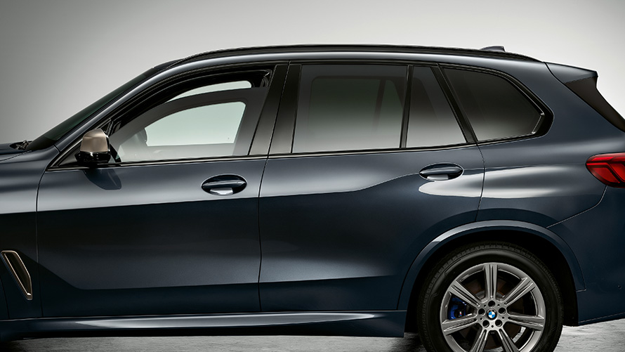 Véhicules de protection BMW discrétion et invisibilisation des mesures de sécurité vue latérale Véhicules de protection BMW discrétion et invisibilisation des mesures de sécurité vue latérale