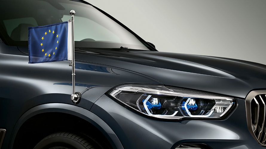 Véhicules de sécurité BMW Équipement supplémentaire extérieur drapeau du pays Véhicules de sécurité BMW Équipement supplémentaire extérieur drapeau du pays