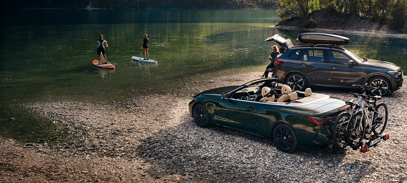BMW wagens voor meer en berglandschap BMW lente- en zomeraccessoires BMW wagens voor meer en berglandschap