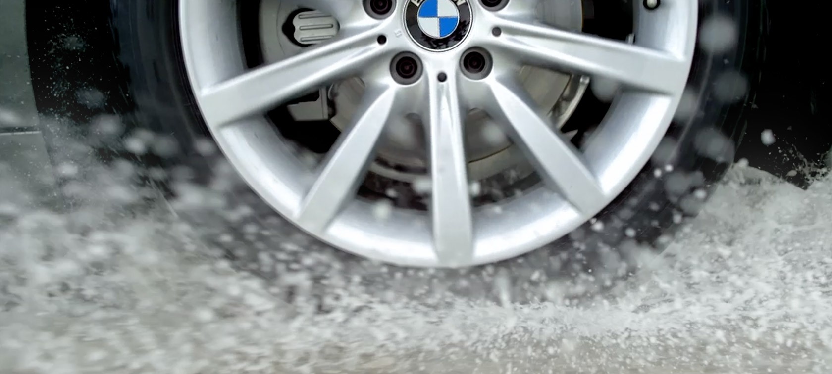 Jantes et pneus étoilés BMW
