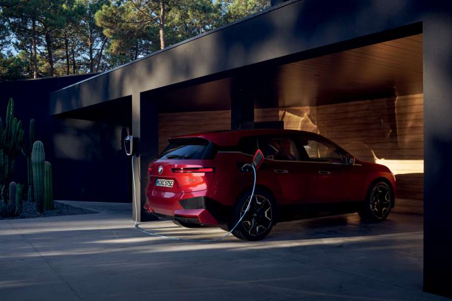 BMW iX électrique