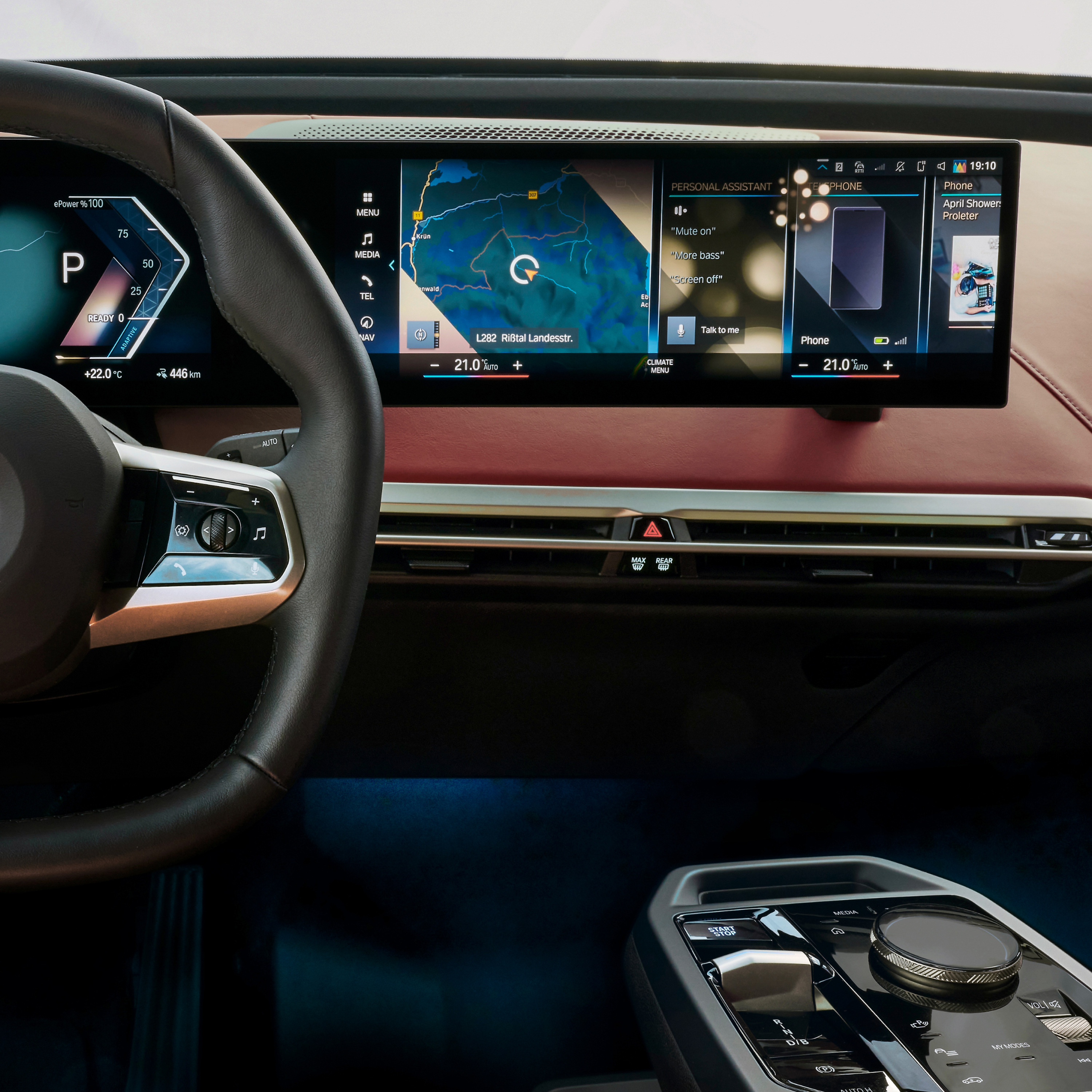Vue détaillée de l'écran BMW avec applications