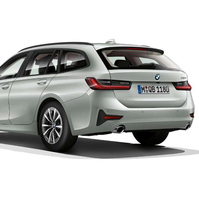 BMW Série 3 Touring, Modèle Advantage, vue de trois quarts arrière G21