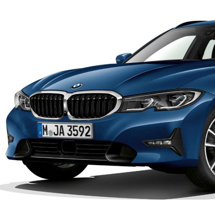 BMW Série 3 Touring, Modèle Sport, vue de trois quarts avant G21