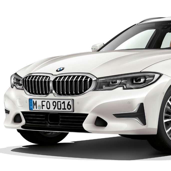 BMW Série 3 Touring, Modèle Luxury, vue de trois quarts avant G21