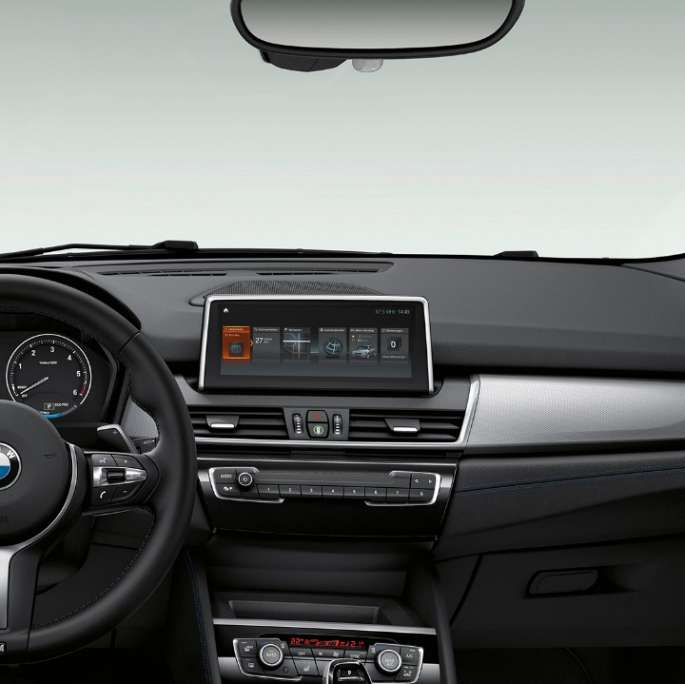 Cockpit BMW 2 Reeks Gran Tourer 220d xDrive Model M Sport F46 2018 interieur